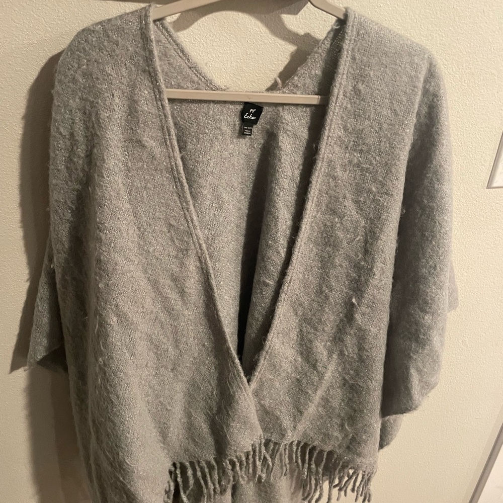 Echo Elegant Gray Fringe Poncho One‎ Size